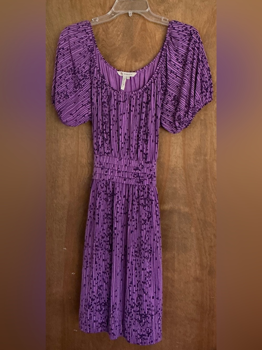 BCBGeneration Purple Smocked Waist Puff Sleeves Dress M Mini Linear Print Dress